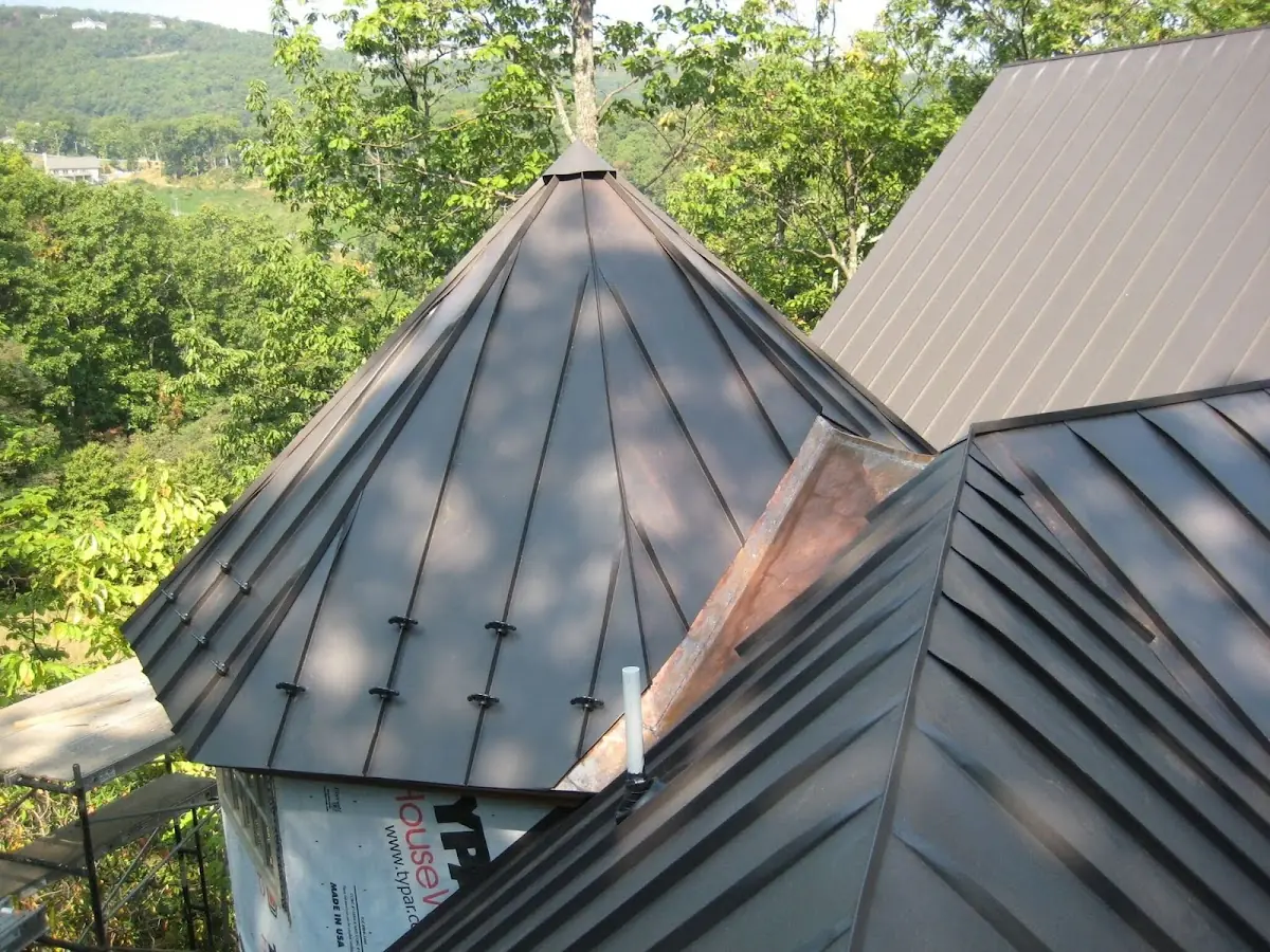 Professional Gutter Cleaning by Craftsman Roofing in Denair